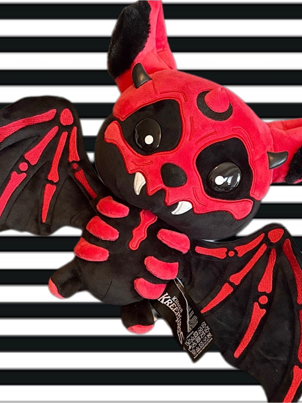 Killstar Vampir Batblood Plush - Red & Black Kreeptures BAT